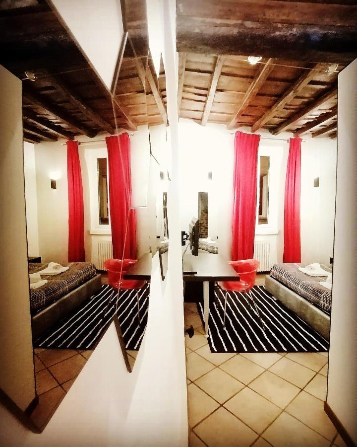 Chroma Italy - Chroma Apt Campo De' Fiori Екстериор снимка