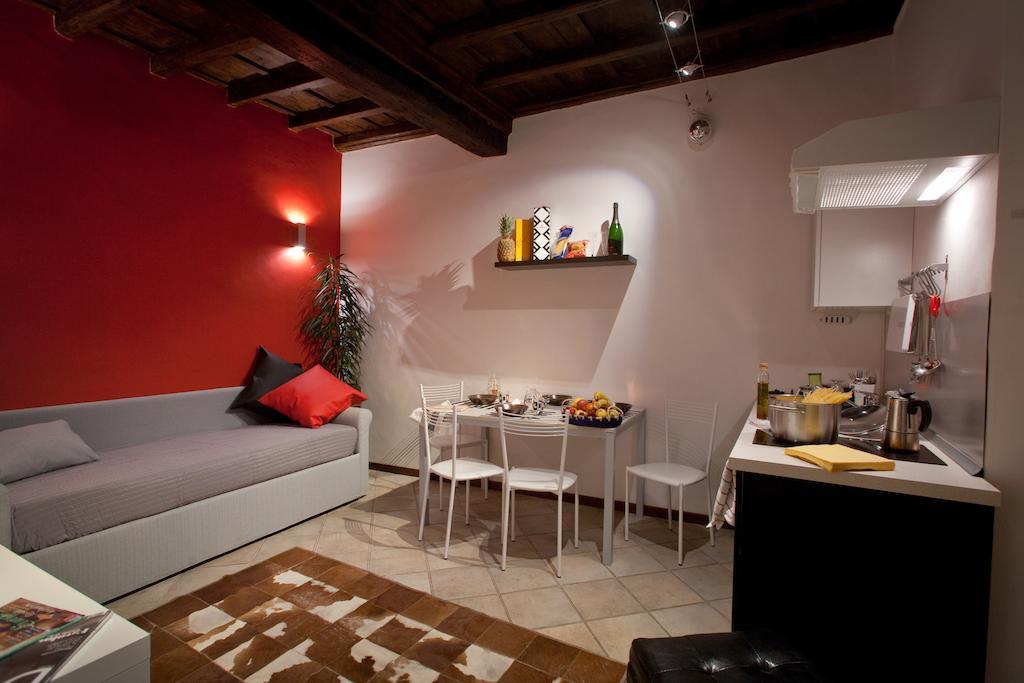 Chroma Italy - Chroma Apt Campo De' Fiori Стая снимка
